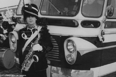 64-12-25-Tijdens-Kerst-in-Seedorf-Adrie-Valk-en-achtergrond-Jan-Sliekers-bij-TDC-Hohne-Seedorf