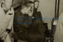 21-s-Avonds-even-rond-de-kachel