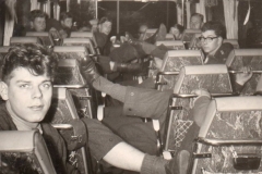 1964-05-30-Taptoe-Coevorden-in-de-Bus-1-1