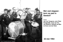 64-05-22-Met-veel-slagwerkers-op-pad-in-Seedorf-a